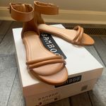 Bamboo Tan Flat Sandals Photo 0