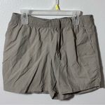 Columbia Sportwear Women Khaki Tan Cargo Hiking Shorts size S 10L Photo 1