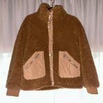 Levi's  tan sherpa jacket  Photo 0