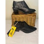 Seven 7 Casanova Shooties Size 6 NWT Photo 0