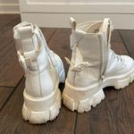 Steve Madden Boots Photo 3