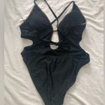 Shade & Shore NWT  Plunge High Leg One Piece Swimsuit Size Large Black Photo 4