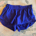 Lululemon  Shorts Hotty Hot 2.5"  Photo 0