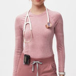 FIGS  women’s mauve underscrub Photo 0