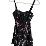 Urban Outfitters size S/P blue and red floral jumper Photo 1