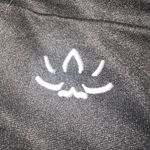 Beyond Yoga NWT ‎ Pocket Infinity Scarf/Wrap with Hidden Pocket One Size Photo 1