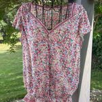 Max Studio  flutter sleeve, sweetheart, V neck line floral blouse Photo 0