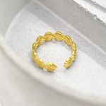 Gold Seashell Ring Photo 4