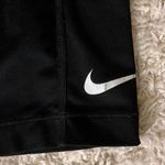 Nike Pro Black And Pink Cropped Leggings Medium Photo 1