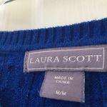 Laura Scott FINAL MARKDOWN Ladies  top medium Photo 3