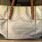 Michael Kors SALE👑 LIKE NEW Metallic Leather Shoulder/Tote Bag, 3 Large Sections Photo 2