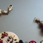 Painted Shell Bracelet Black Red Skulls Leather Silver Tone Goth Emo 7.5" NWOT Photo 3