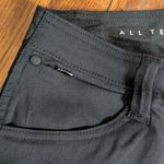 Wrangler  ATG All Terrain Gear Women’s Khaki Cargo Pants 8  Mid Rise Photo 4