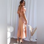 Selfie Leslie  Park‎ Avenue Flutter Sleeve Midi Dress Thigh Slit Apricot Medium Photo 2