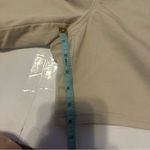 Women's Tan Shorts Khakis & Company Size 8 Summer Classic Everyday Spring Casual Photo 3