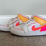 Nike Jordan 1 Mid Edge Glow Photo 0