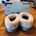Dearfoams  women’s memory foam slip on cozy house shoes slippers gray L(9-10) Photo 2
