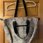 Mali & Lili Weekender Bag Animal Print Travel Bag Straps Black Cream Photo 4