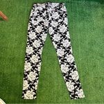 7 For All Mankind  Embroidered Floral Skinny Jean Pants NWOT Photo 6
