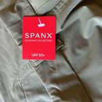 Spanx NWT Sunshine Shorts 4" 50473R 4-Way Stretch Green Canopy UPF 50+ Photo 3