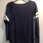 Under Armour Long-Sleeve Photo 1