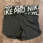 Nike Pro Intertwist Shorts Photo 0