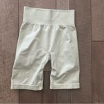 Gymshark  Flex Cycling Short in Light Mint Sage Green Photo 4