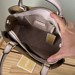 Michael Kors Set Photo 9