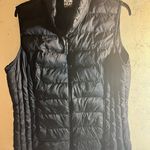 32 Degrees Heat Puffer Vest 32 Black Sleeveless Vest with Quilted Design 32 Degrees Photo 0