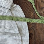 Lululemon  Sweater Photo 6