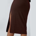 Halara NWT  size M  Brown knit stretchy Midi Skirt. Contemporary modern body con Photo 4