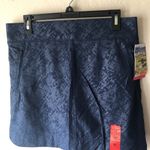 Orvis NWT  Travel Skort in Navy Photo 3