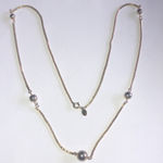 Avon Vintage Gold Tone Beaded Necklace Photo 4