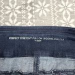  Perfect Stretch Pull On Jegging Ankle Blue Size 10 Chico's Size 1.5 Photo 2