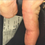 Giorgio Armani  leather clutch with magnetic closure. Interior: silk. Never worn. Photo 13