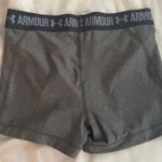 Under Armour Shorts Photo 2