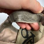 OTBT  Meditate Wedge Sandals pink‎ suede size 11 Photo 8