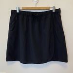 Patagonia Fleetwith Faux-Wrap Active Skort #58635 in Black Sz XL Photo 1