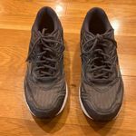 Mizuno  wave 20 D Women’s 11.5 sneakers. MSRP 140 like new Photo 1