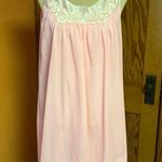 Vintage 60s pink embroidered night gown Size L Photo 9