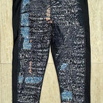 Under Armour ‎ Heat Gear Women's Black Pixel Color Leggings Compression Medium Photo 0