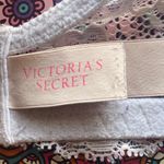 Victoria's Secret White Padded Bra Photo 9