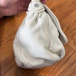 Marc by Marc Jacobs Classic Q Lil Ukita Leather shoulder bag crossbody white Photo 7