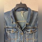 Free People  Women Size Large Blue‎ Denim Jacket with Patch Photo 1