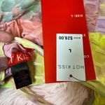 Hot Kiss  Crop top Photo 1