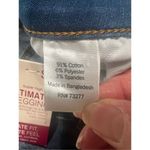 SO  Super High Rise distressed  Ultimate Jegging Sz 7 NWT Photo 4