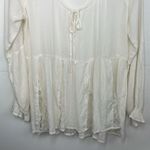 American Eagle  White Pattern Lace detail top size Medium Boho Photo 2