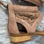 Latigo Anthropologie  Womens Shoes Rupee Sandals Leather Flat Crochet Boho 7 Photo 9