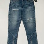 BLANK NYC  Women’s Tulip Hem Cropped Jean Size 29 Photo 0