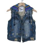 White Crow Buckle Womens S Distressed Denim Hooded Vest Photo 0